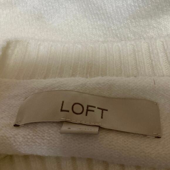 Ann Taylor LOFT Women's White Black Heart Long Sleeve Crewneck Sweater Size S - Picture 4 of 5